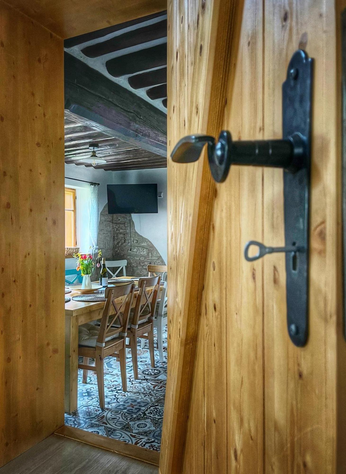 Chalupa Novy Vojirov Cp. 27 Nová Bystřice Exteriör bild